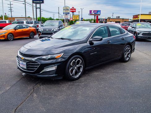 Used 2023 Chevrolet Malibu LT FWD image 3
