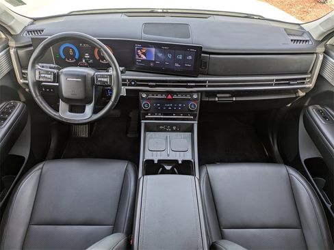 Used 2024 Hyundai Santa Fe SEL image 19