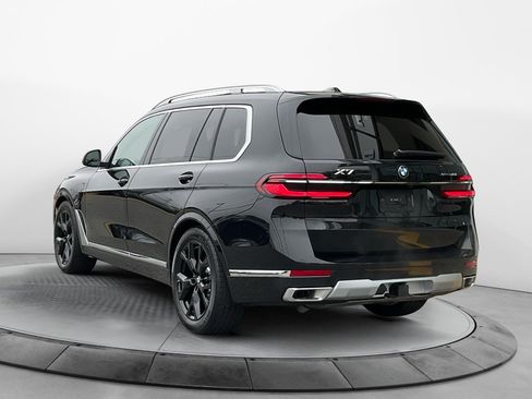 Used 2026 BMW X7 xDrive40i w/ Executive Package AWD/4WD image 4