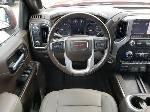 Used 2021 GMC Sierra 1500 SLT w/ SLT Premium Plus Package AWD/4WD image 18