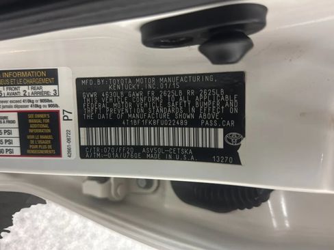 Used 2015 Toyota Camry SE FWD image 30