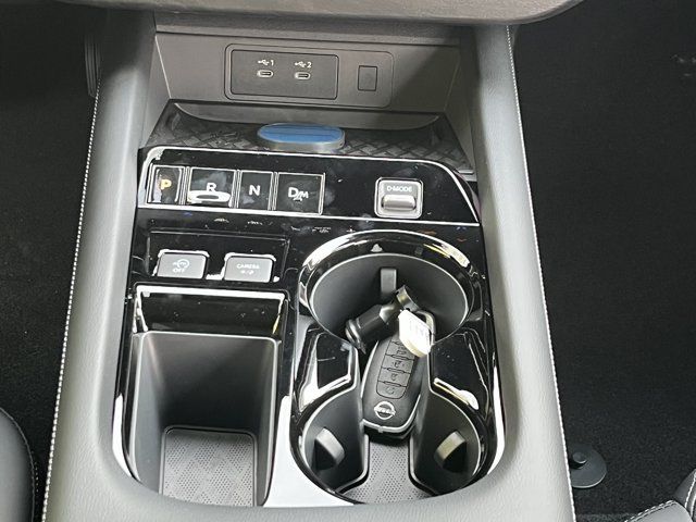 New 2026 Nissan Murano Platinum w/ Cargo Package AWD/4WD image 17