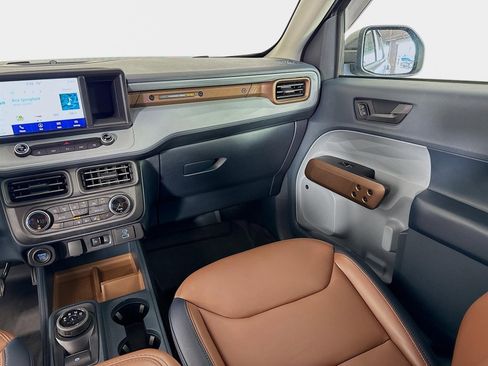 Used 2023 Ford Maverick Lariat w/ Lariat Luxury Package image 26