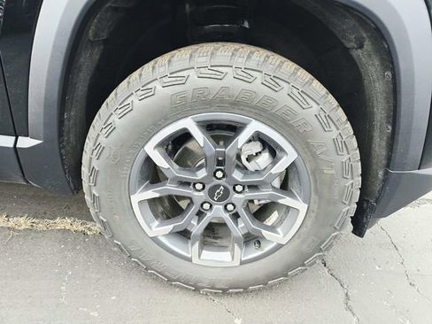 New 2026 Chevrolet Equinox ACTIV image 13