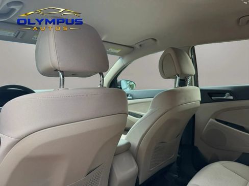Used 2016 Hyundai Tucson SE w/ Option Group 02 FWD image 13