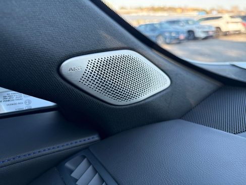 Used 2024 Cadillac XT4 Sport image 25