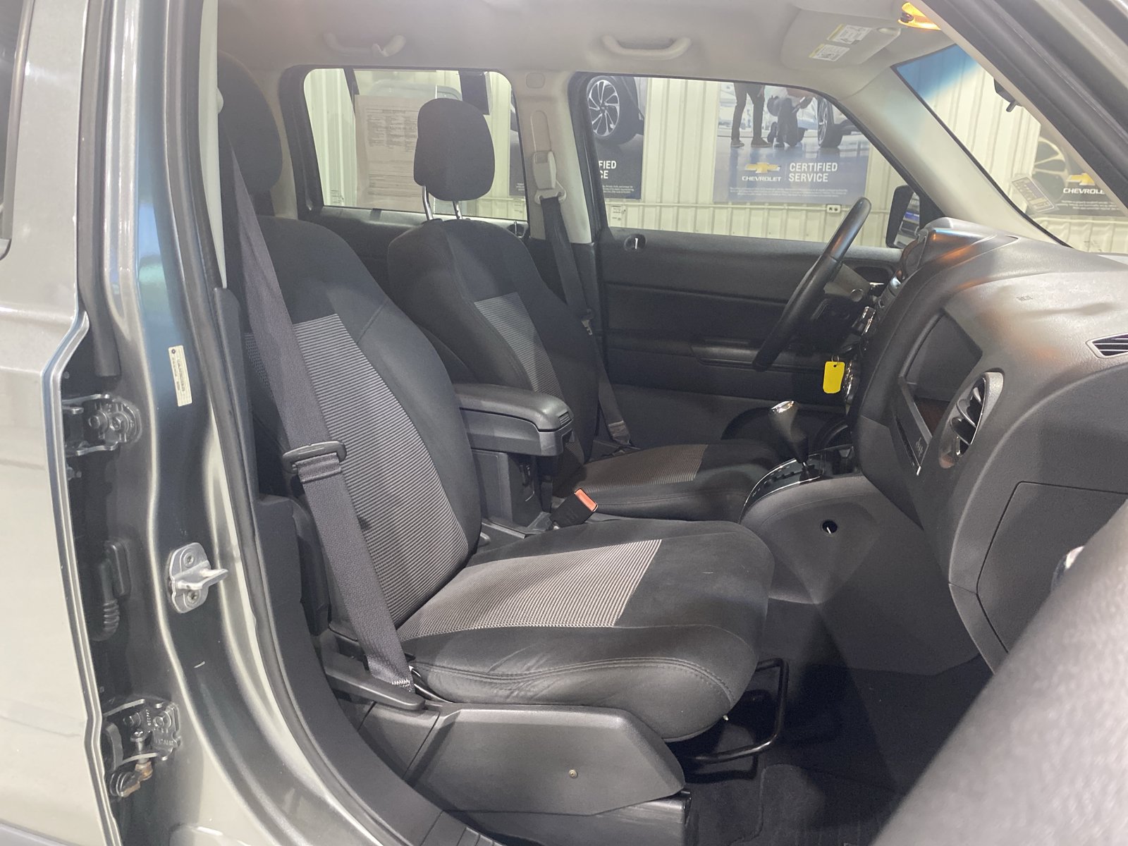 Used 2012 Jeep Patriot Latitude AWD/4WD image 16