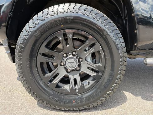 Used 2020 Toyota Tacoma SR w/ SR Convenience Package RWD image 14