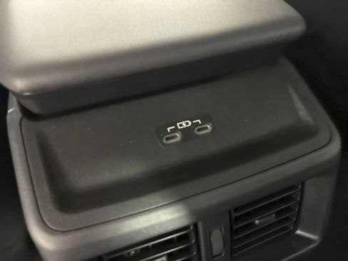 New 2026 Subaru Solterra Premium image 28