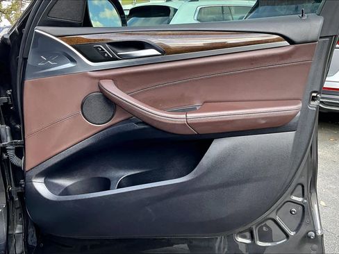 Used 2018 BMW X3 xDrive30i image 23