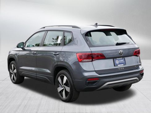Certified 2024 Volkswagen Taos S AWD/4WD image 5