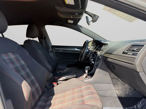 Used 2021 Volkswagen GTI S FWD image 36