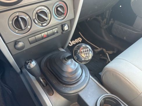 Used 2008 Jeep Wrangler X image 19