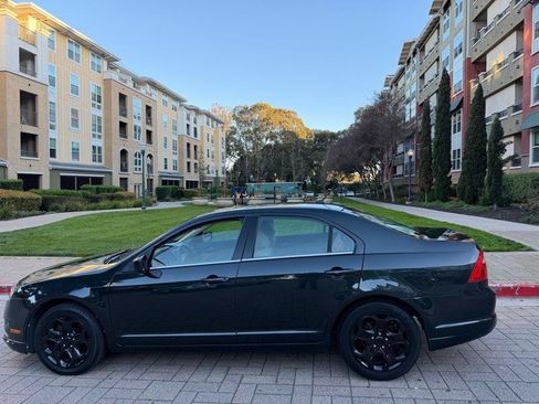 Used 2010 Ford Fusion SE FWD image 5