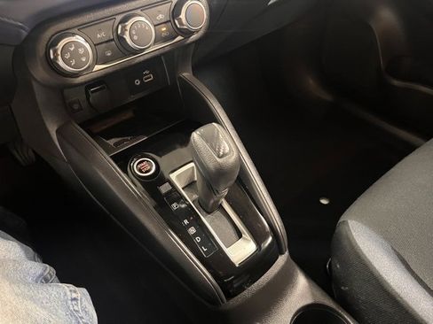 Used 2023 Nissan Versa SV image 28