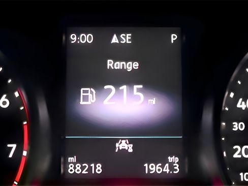 Used 2021 Volkswagen Atlas Cross Sport SE image 16