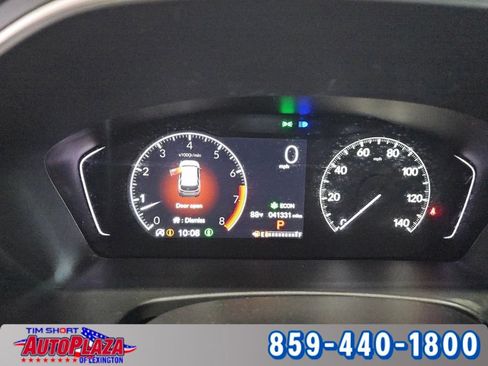 Used 2025 Honda Pilot Touring image 4