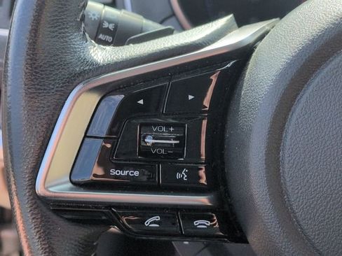 Used 2019 Subaru Outback 2.5i Limited image 19