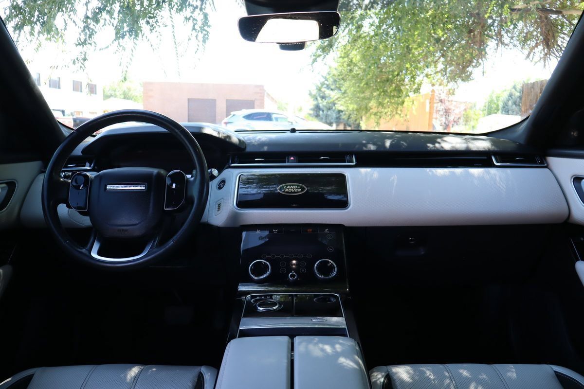 Used 2020 Land Rover Range Rover Velar S AWD/4WD image 16