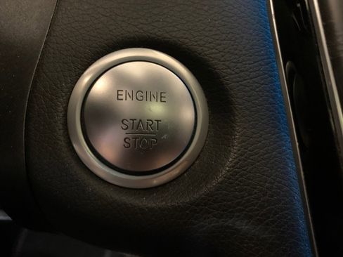 Used 2016 Mercedes-Benz C 450 AMG image 24