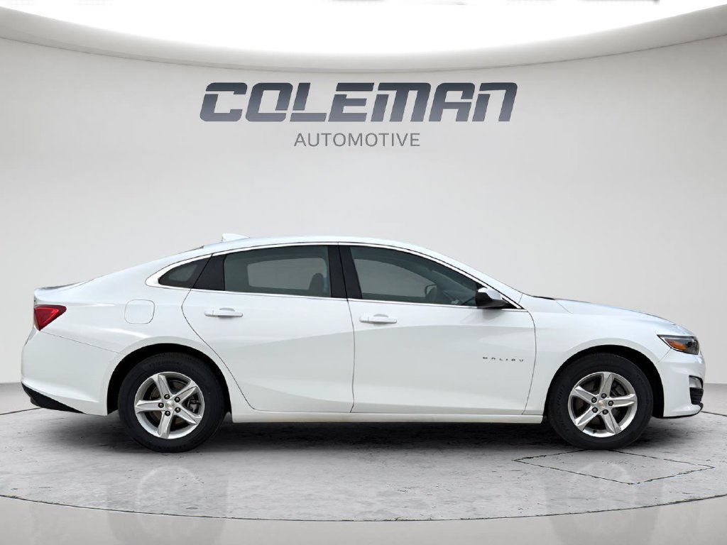 Used 2024 Chevrolet Malibu LT FWD image 11