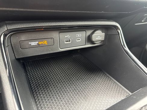 Certified 2024 Honda CR-V EX image 32