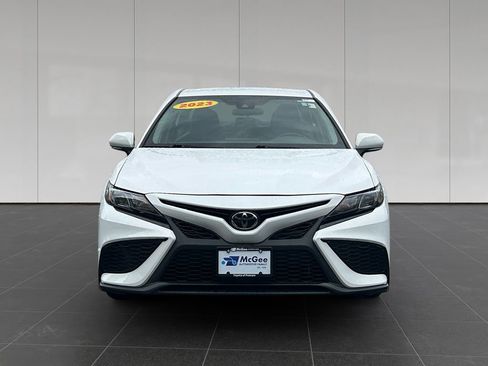 Used 2023 Toyota Camry SE FWD image 8