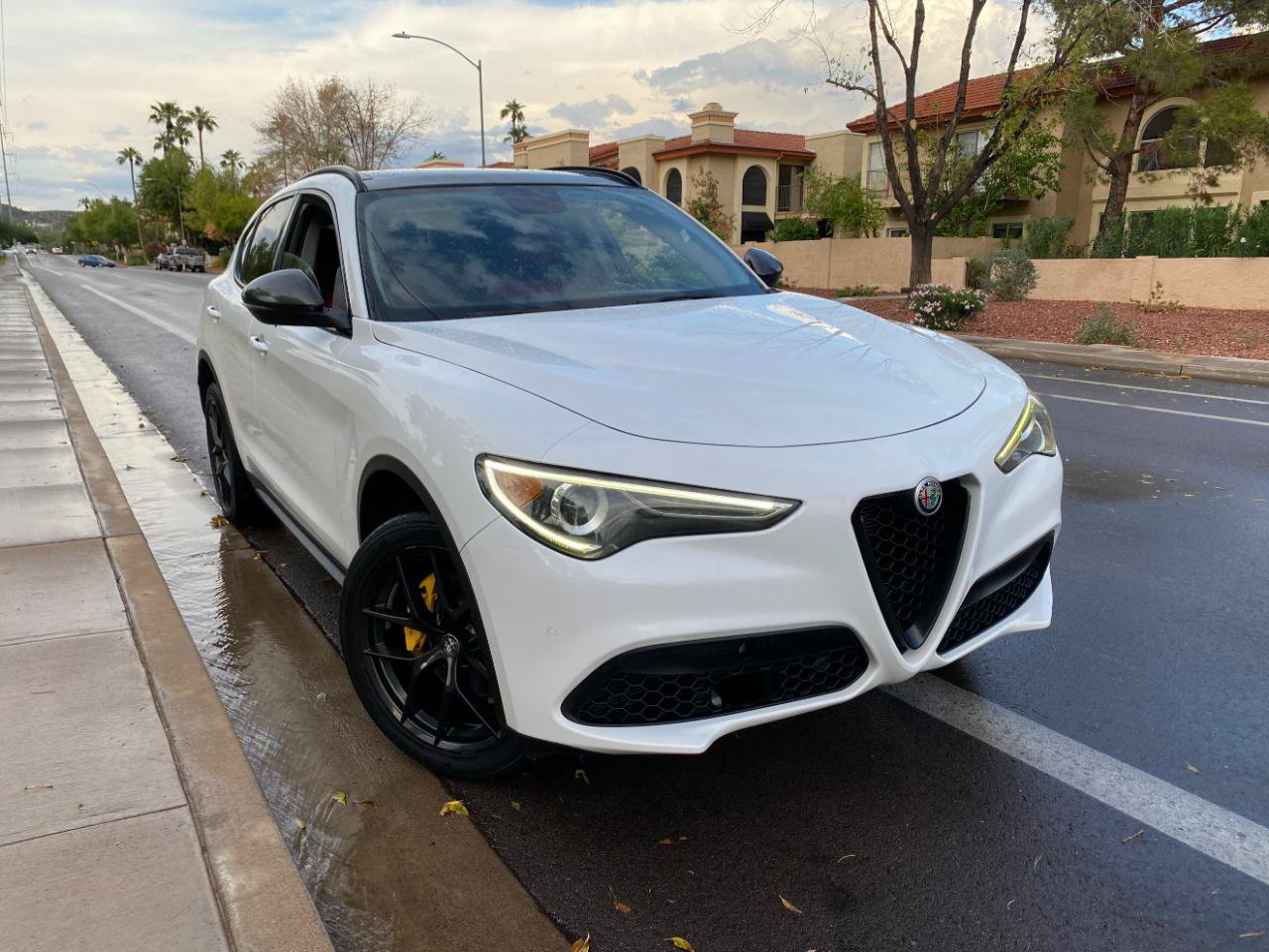 Used 2019 Alfa Romeo Stelvio w/ Nero Edizione RWD image 2