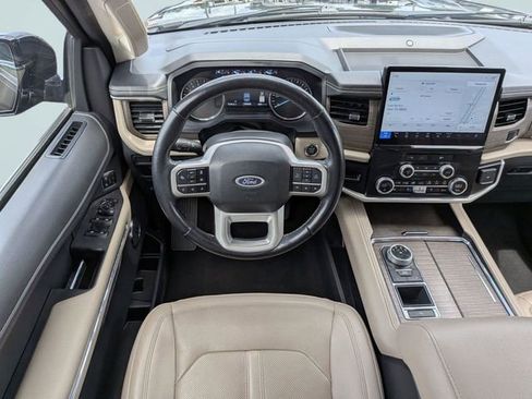 Used 2024 Ford Expedition Max Limited RWD image 15