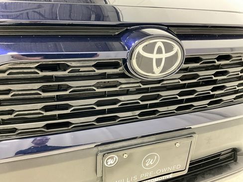 Used 2024 Toyota RAV4 XLE image 26