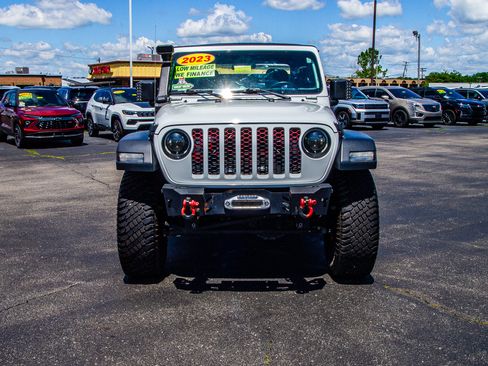 Used 2023 Jeep Gladiator Sport AWD/4WD image 2