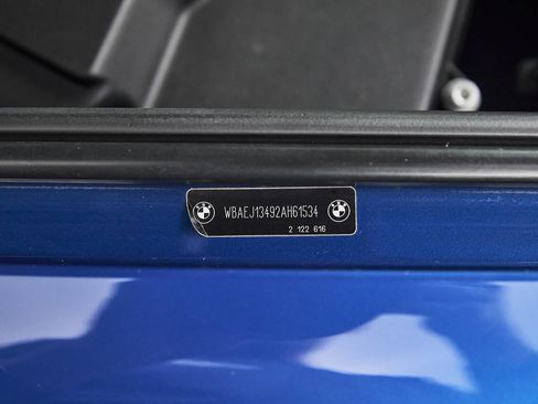 Used 2002 BMW Z8 image 57