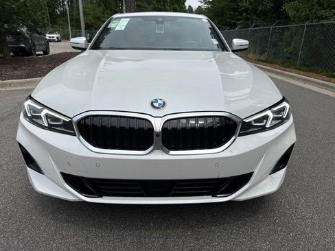 Certified 2025 BMW 330i Sedan w/ Premium Package RWD image 10