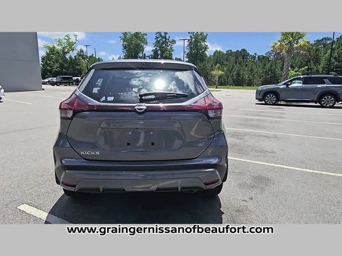 Used 2024 Nissan Kicks S FWD image 31