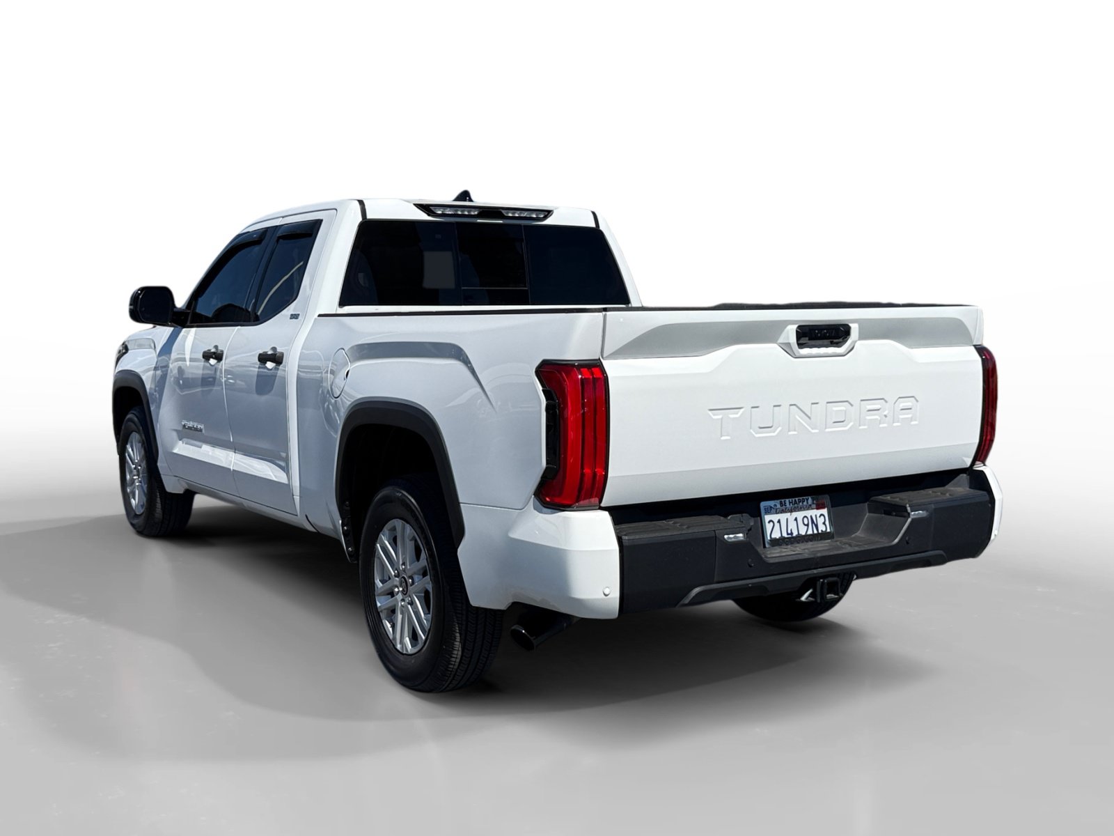 Used 2022 Toyota Tundra SR5 w/ SR5 Convenience Package RWD image 3