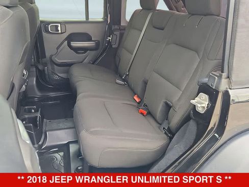 Used 2018 Jeep Wrangler Unlimited Sport S AWD/4WD image 20