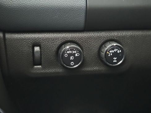 Used 2019 Chevrolet Colorado Z71 image 27