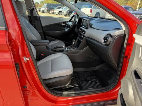 Used 2019 Hyundai Kona Limited image 28