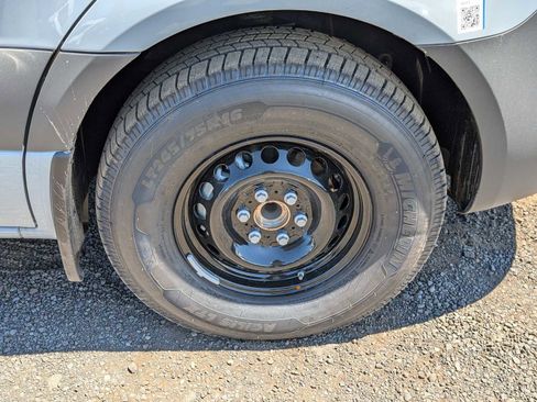 New 2025 Mercedes-Benz Sprinter 2500 image 9