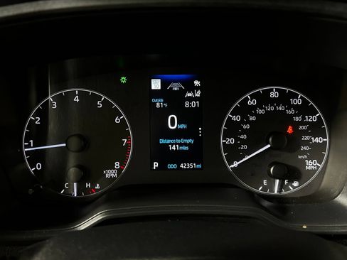 Certified 2025 Toyota Corolla Cross LE FWD image 15