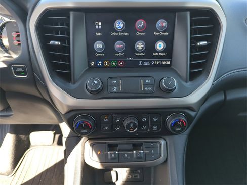 Used 2020 GMC Acadia Denali w/ Technology Package image 29