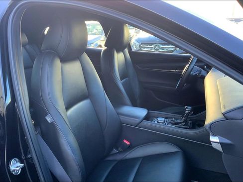 Used 2019 MAZDA MAZDA3 AWD Hatchback image 9