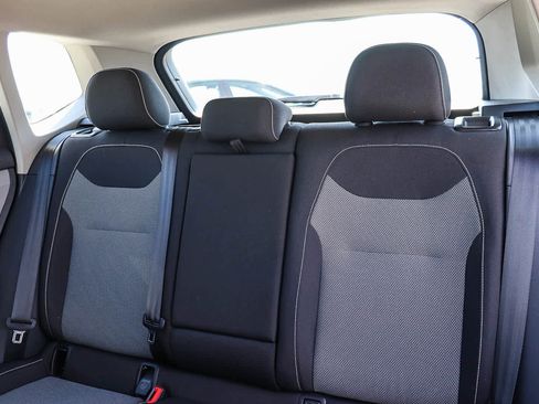 Used 2023 Volkswagen Taos S image 19