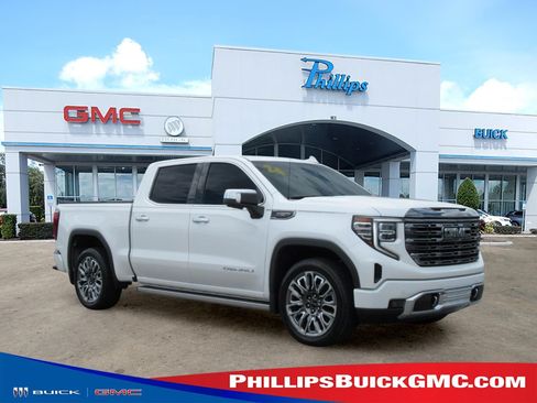 Used 2024 GMC Sierra 1500 Denali Ultimate AWD/4WD image 1