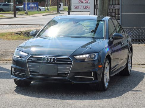 Used 2018 Audi A4 2.0T Premium w/ Convenience Package AWD/4WD image 3