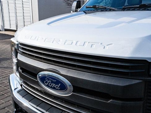 Used 2019 Ford F250 XL w/ XL Value Package AWD/4WD image 15