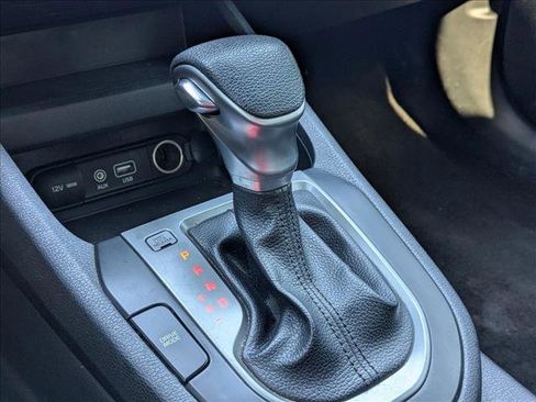 Used 2019 Kia Forte LXS image 12