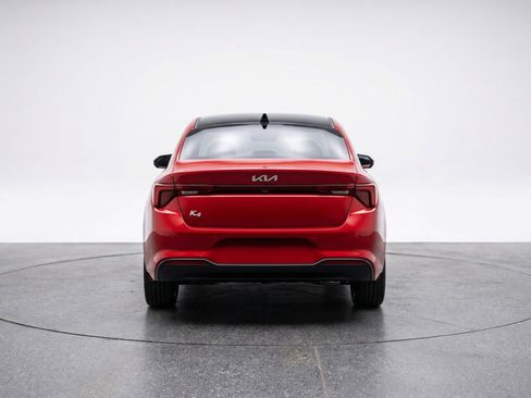 Used 2025 Kia K4 FWD image 7