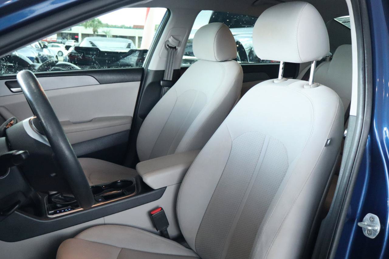 Used 2018 Hyundai Sonata SE FWD image 16