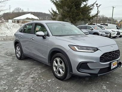 Used 2025 Honda HR-V LX